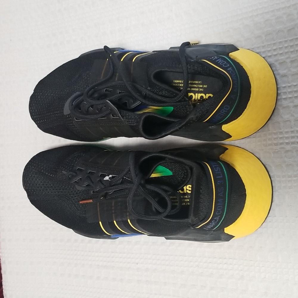 Adidas men's athletic shoes size 10